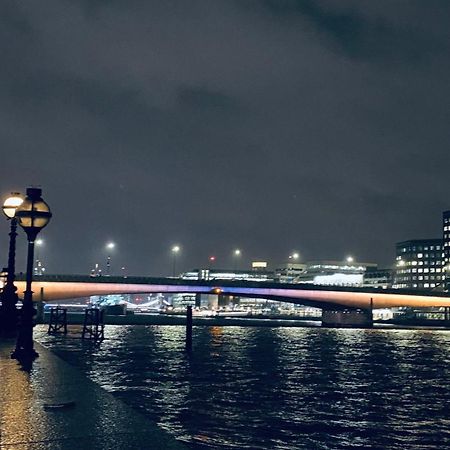 Shadwell - Walking Distance To Tower Bridge, Two Stations In Close Proximity London Bagian luar foto