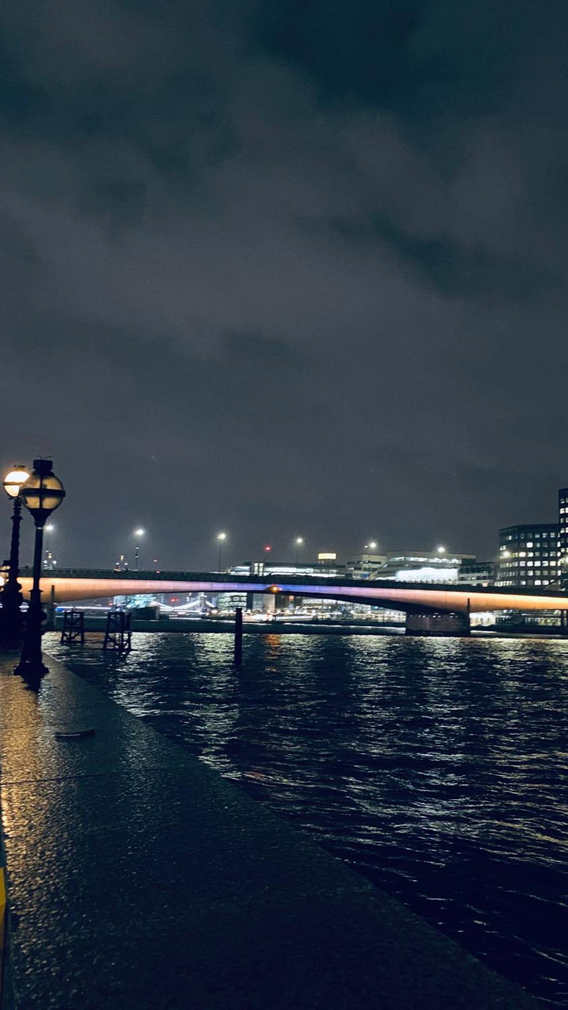 Shadwell - Walking Distance To Tower Bridge, Two Stations In Close Proximity London Bagian luar foto